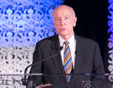 <div>
Robert E. Campbell, CINJ Foundation Board of Trustees Member, greets the evening’s guests.</div>
<div>
Robert E. Campbell, CINJ Foundation Board of Trustees Member, greets the evening’s guests.</div>