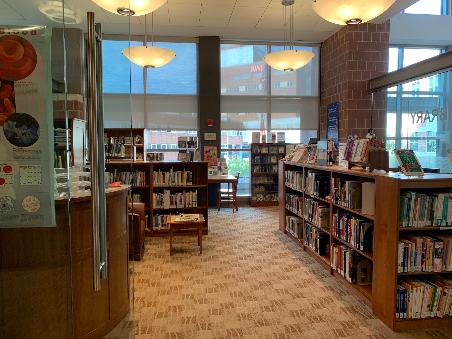 image of the Rutgers Cancer Institute patient library