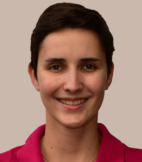 Patricia Nunes headshot