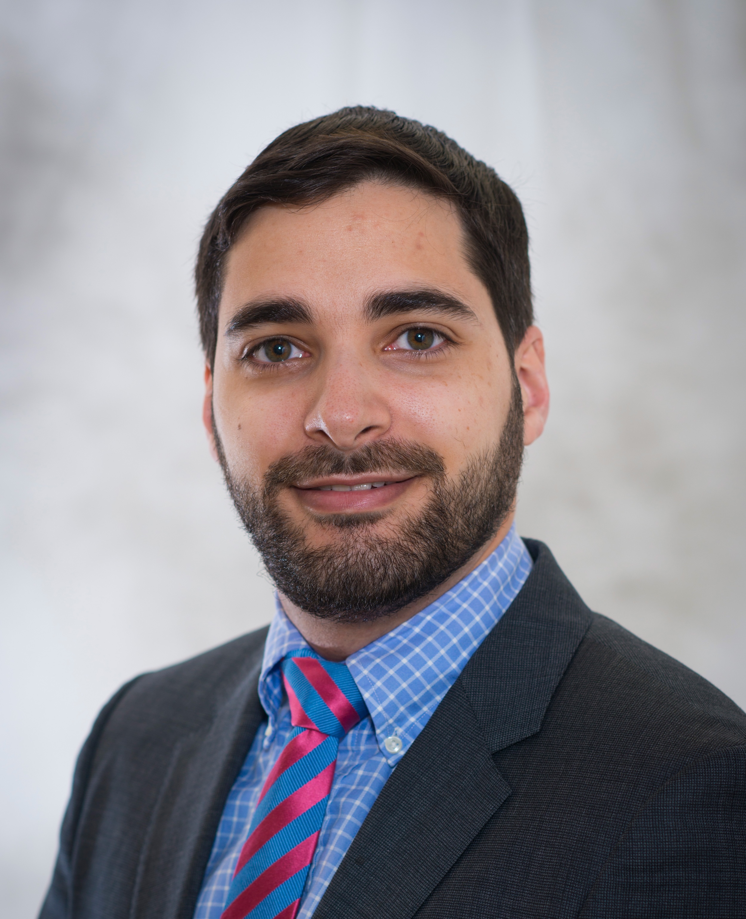 Headshot of Victor Gall, MD, FACS, FSSO